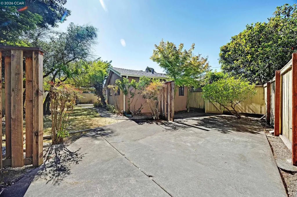 2324 Dolores Court Pinole CA 94564