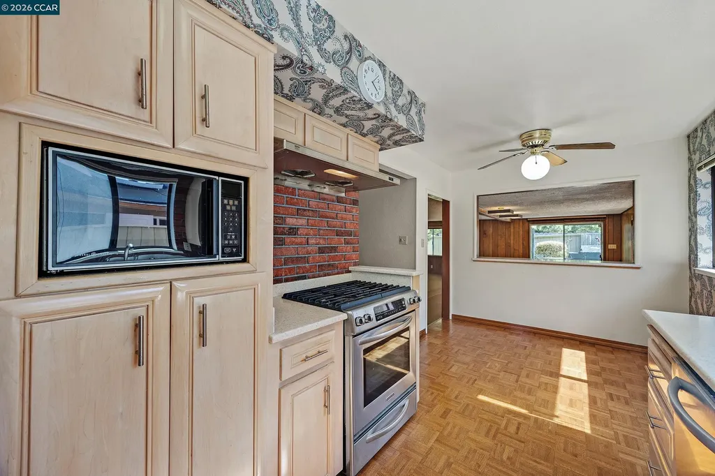 2324 Dolores Court Pinole CA 94564