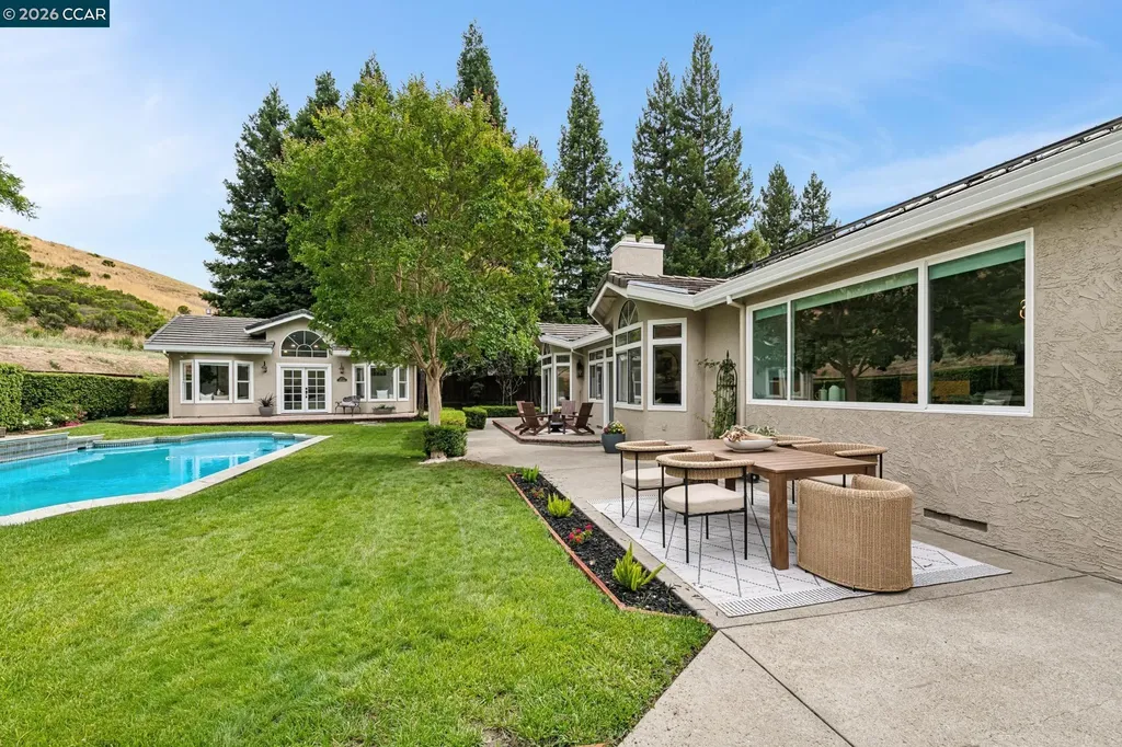 107 Dana Highlands Court Danville CA 94526