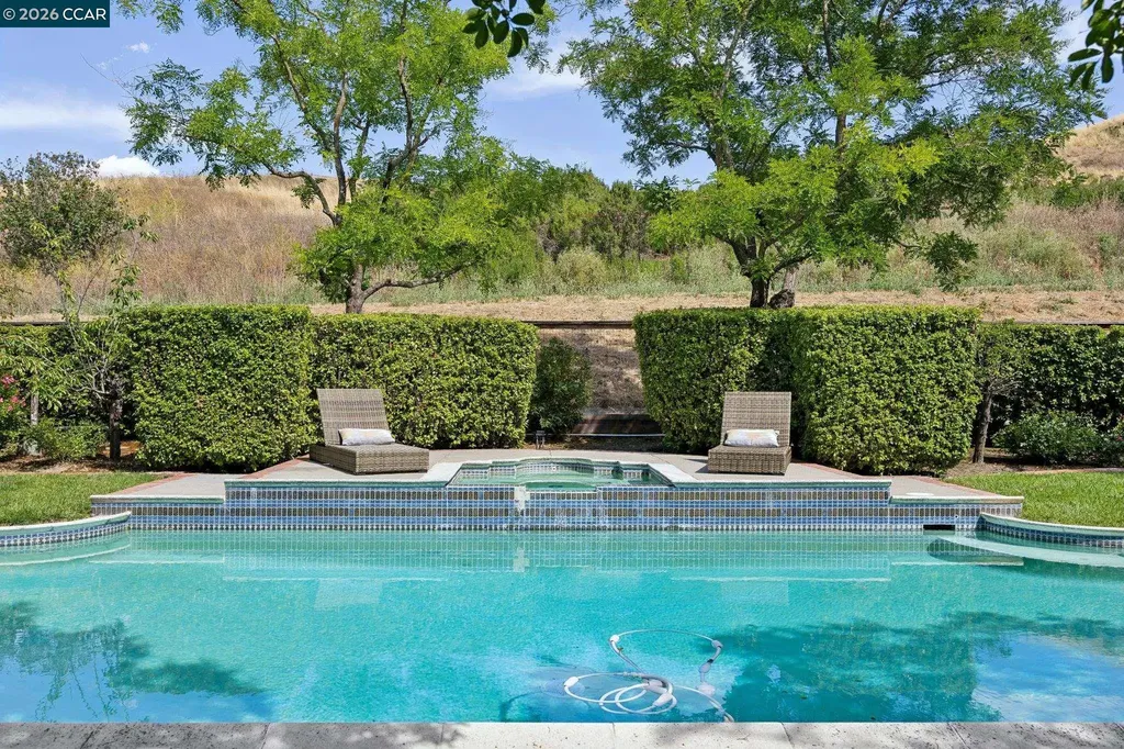107 Dana Highlands Court Danville CA 94526