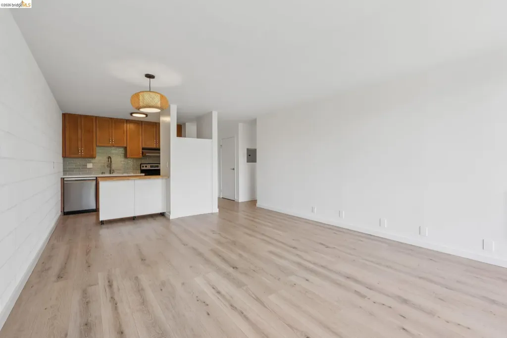 1 Kelton Court Oakland CA 94611