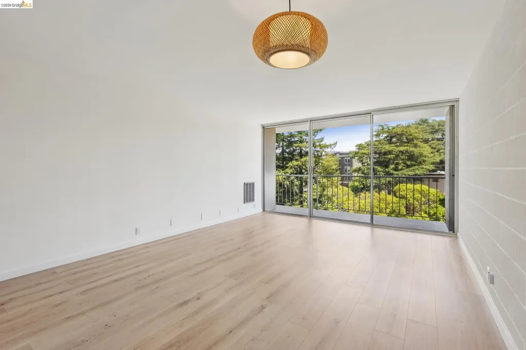 1 Kelton Court Oakland CA 94611