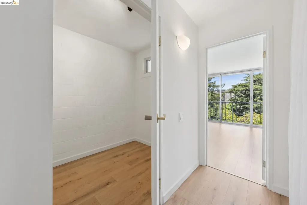 1 Kelton Court Oakland CA 94611