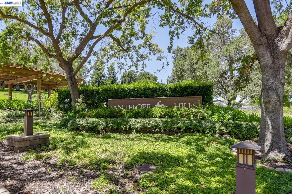 43354 Banda Terrace Fremont CA 94539
