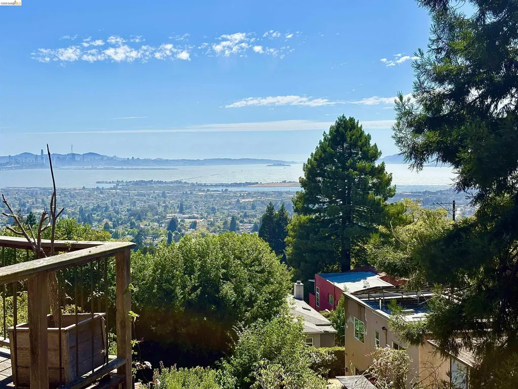 916 Cragmont Avenue Berkeley CA 94708