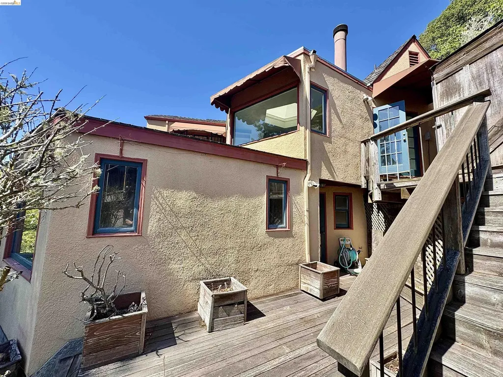 916 Cragmont Avenue Berkeley CA 94708