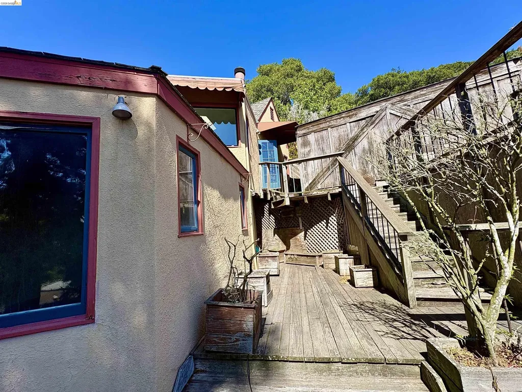 916 Cragmont Avenue Berkeley CA 94708