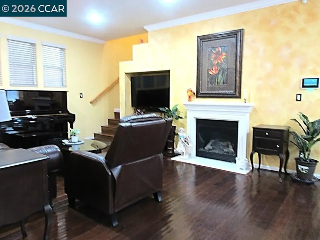 2072 Drake Lane Hercules CA 94547