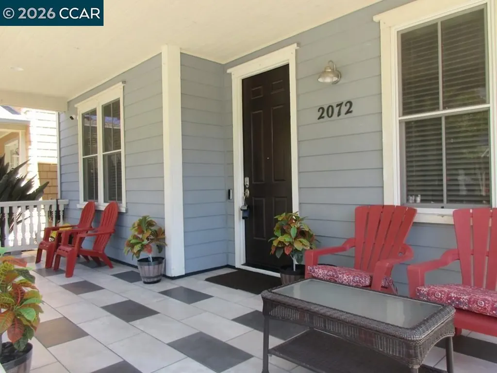 2072 Drake Lane Hercules CA 94547