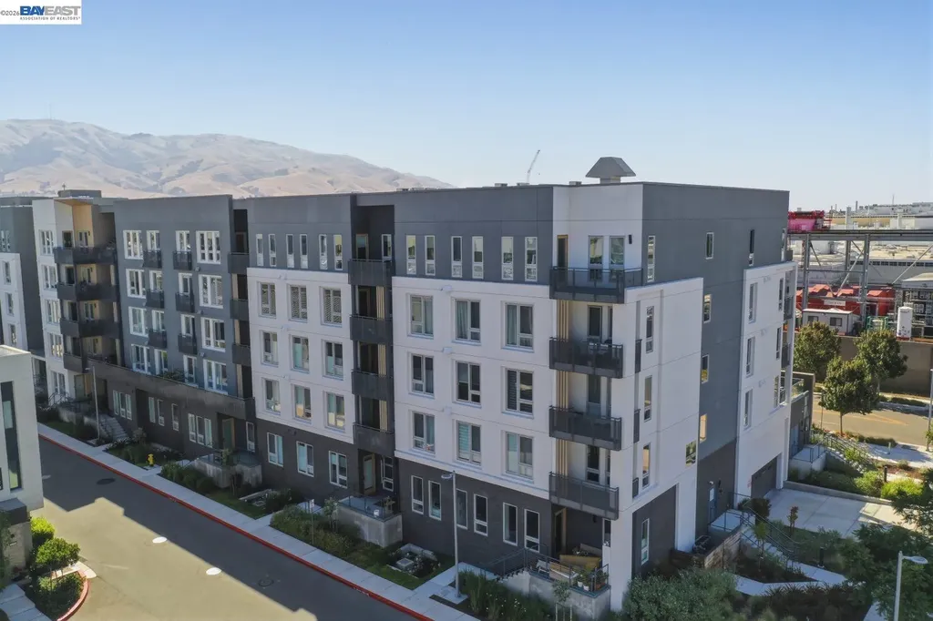 3698 Vision Common Fremont CA 94538