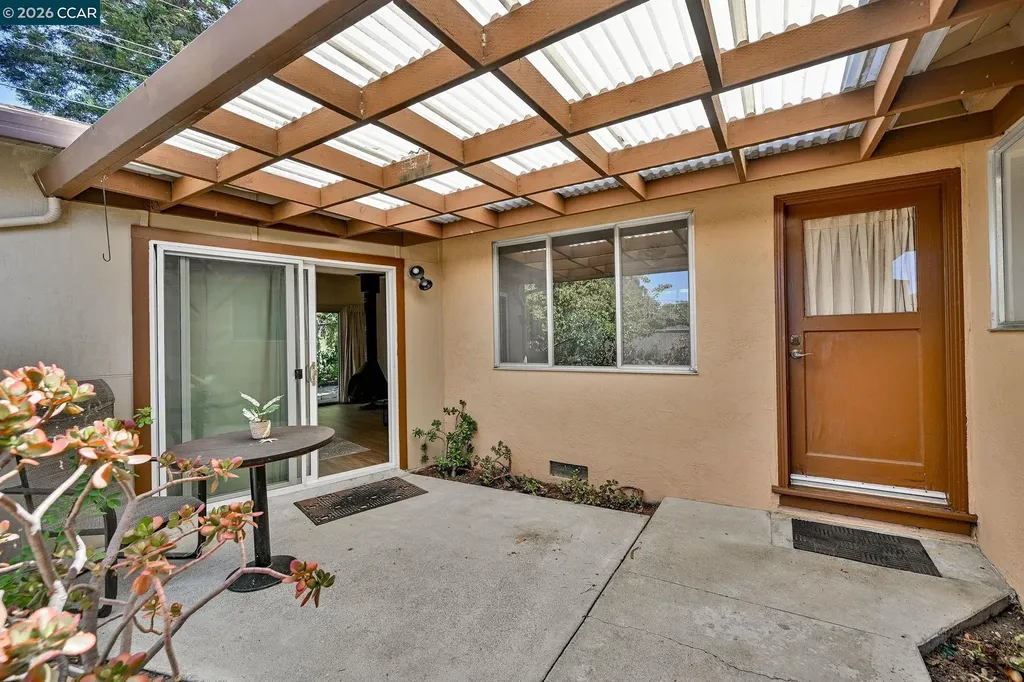 4440 Meadowbrook Drive Richmond CA 94803