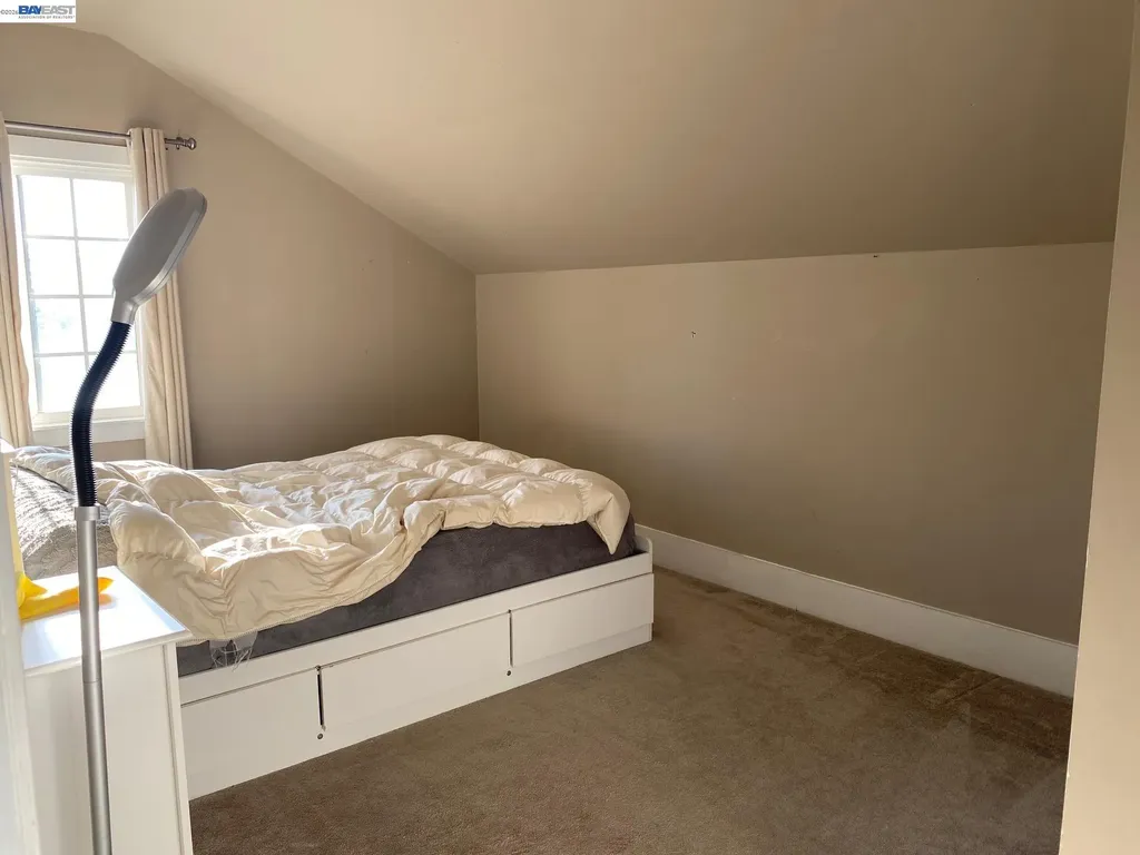 3264 Kansas Oakland CA 94602