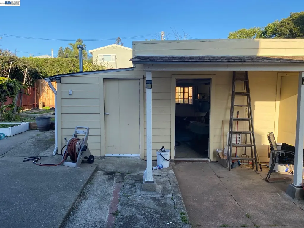 3264 Kansas Oakland CA 94602