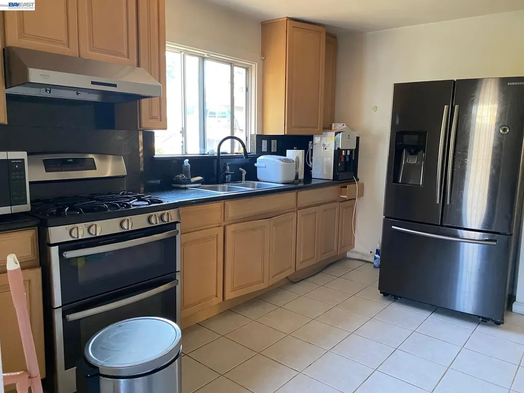 3264 Kansas Oakland CA 94602