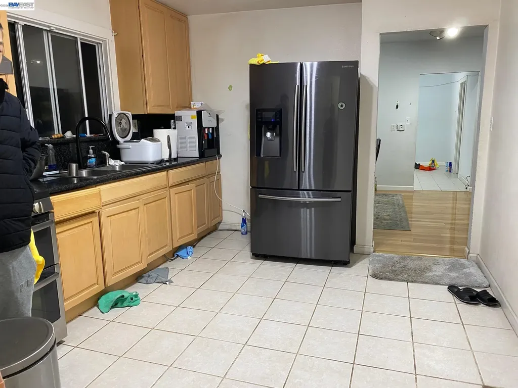 3264 Kansas Oakland CA 94602