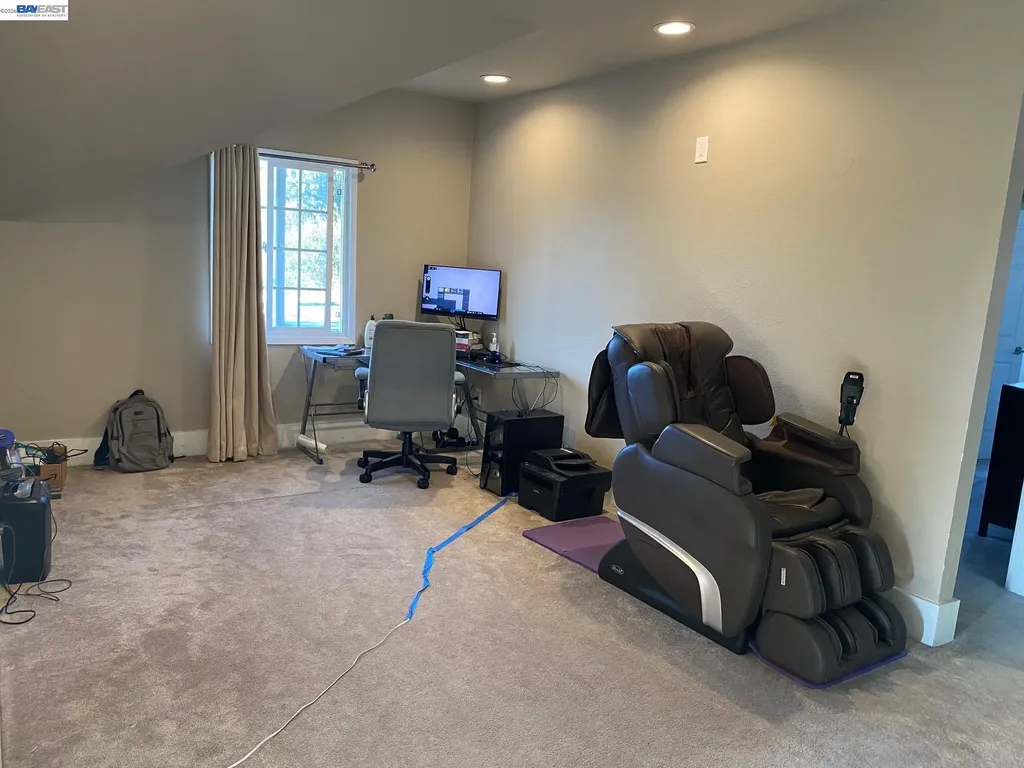 3264 Kansas Oakland CA 94602