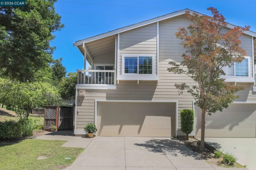 16 Josefa Place Moraga CA 94556