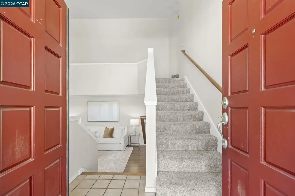 16 Josefa Place Moraga CA 94556