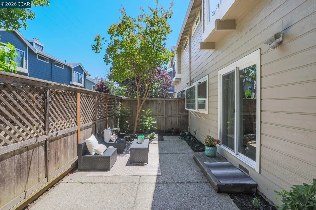 16 Josefa Place Moraga CA 94556