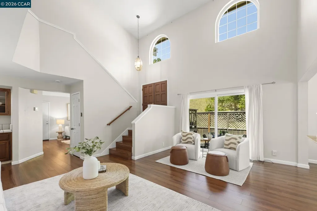 16 Josefa Place Moraga CA 94556
