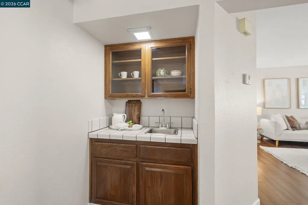 16 Josefa Place Moraga CA 94556
