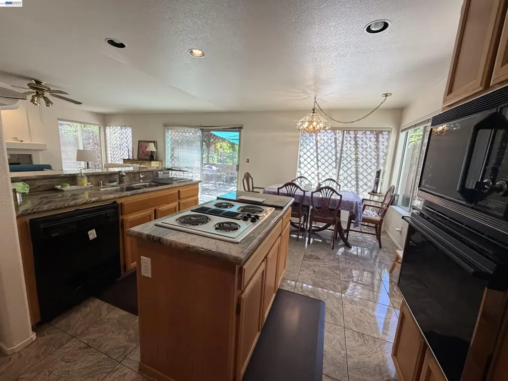 4140 Spaulding Street Antioch CA 94531