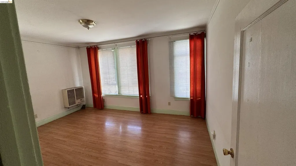 912 Oak Street Oakland CA 94607