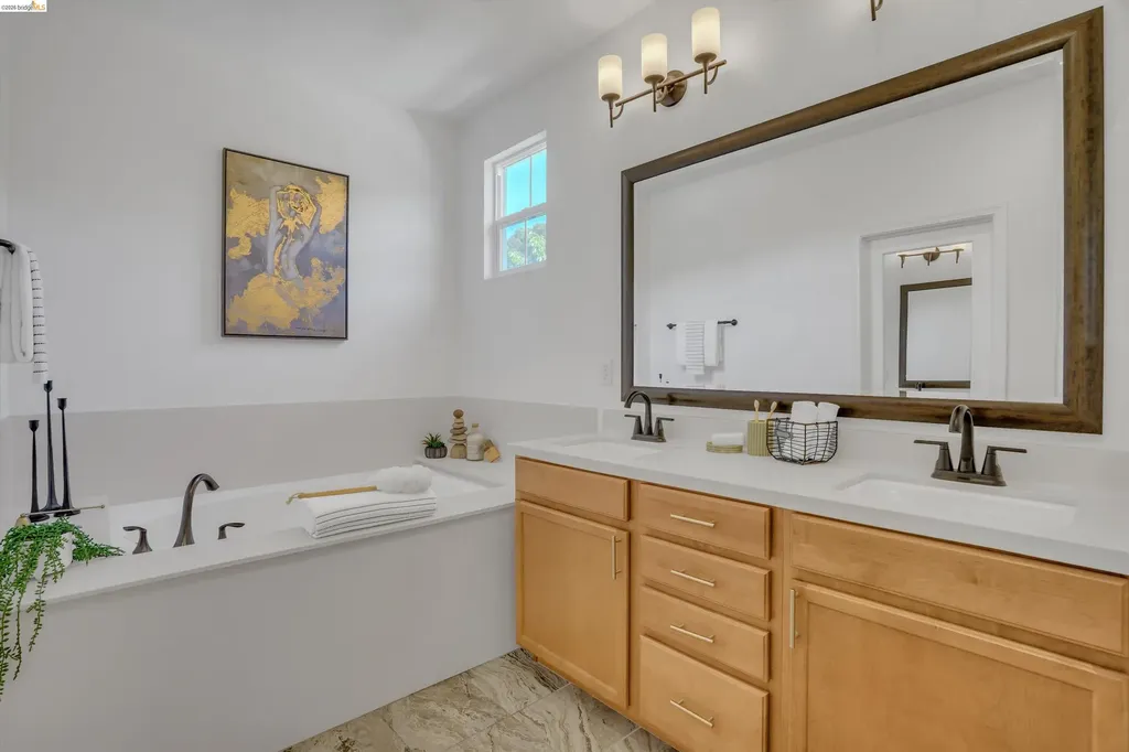 737 Katydid Court Martinez CA 94553
