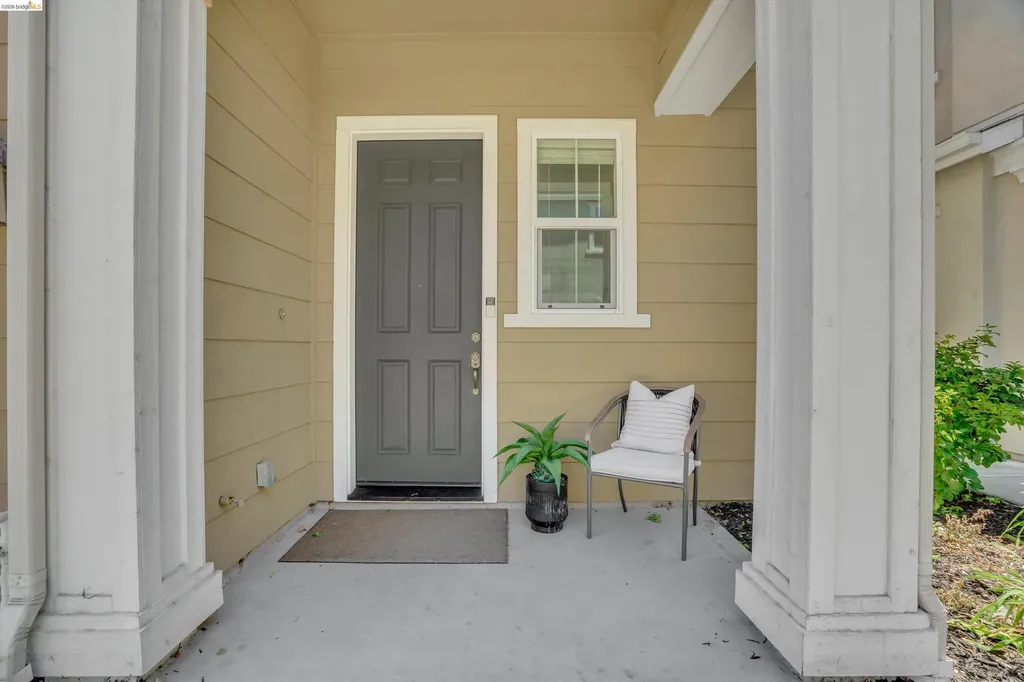 737 Katydid Court Martinez CA 94553