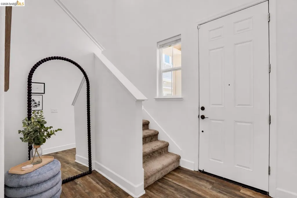 737 Katydid Court Martinez CA 94553