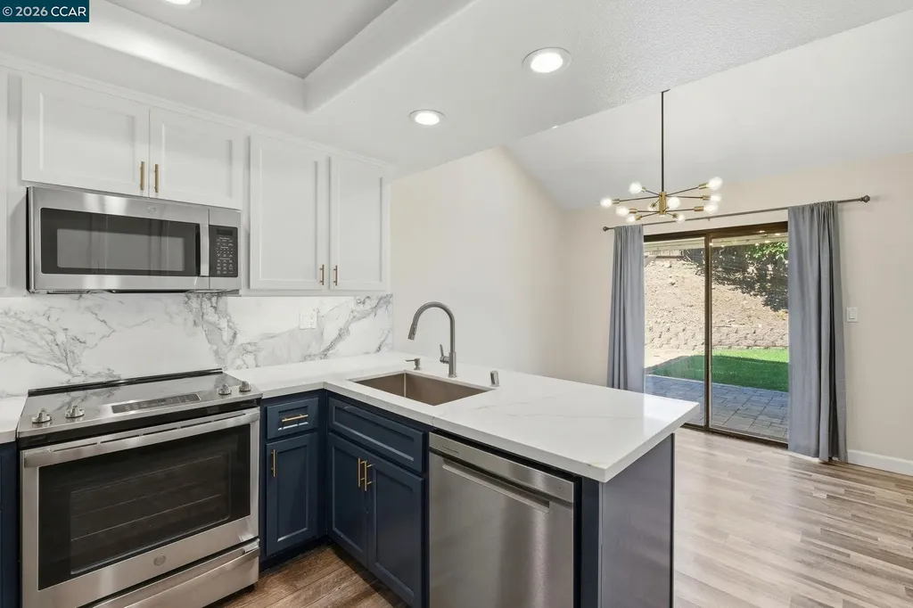 2300 Lake Park Court Martinez CA 94553