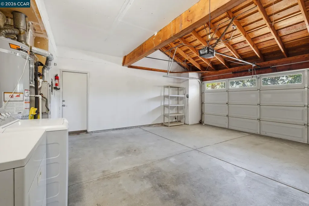 2300 Lake Park Court Martinez CA 94553