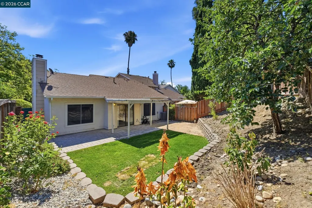 2300 Lake Park Court Martinez CA 94553