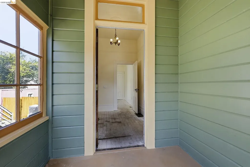 956 53rd Street Oakland CA 94608