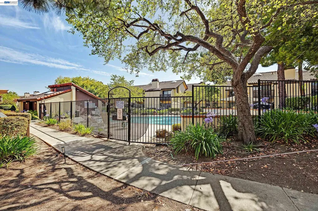 13725 Seagate Drive San Leandro CA 94577