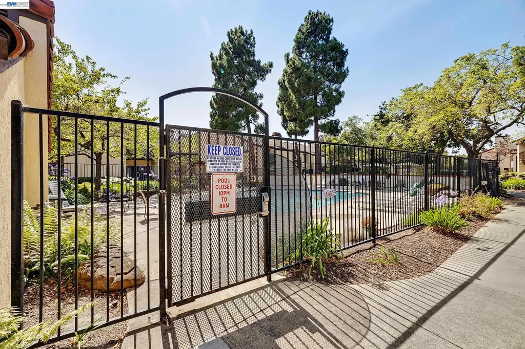 13725 Seagate Drive San Leandro CA 94577