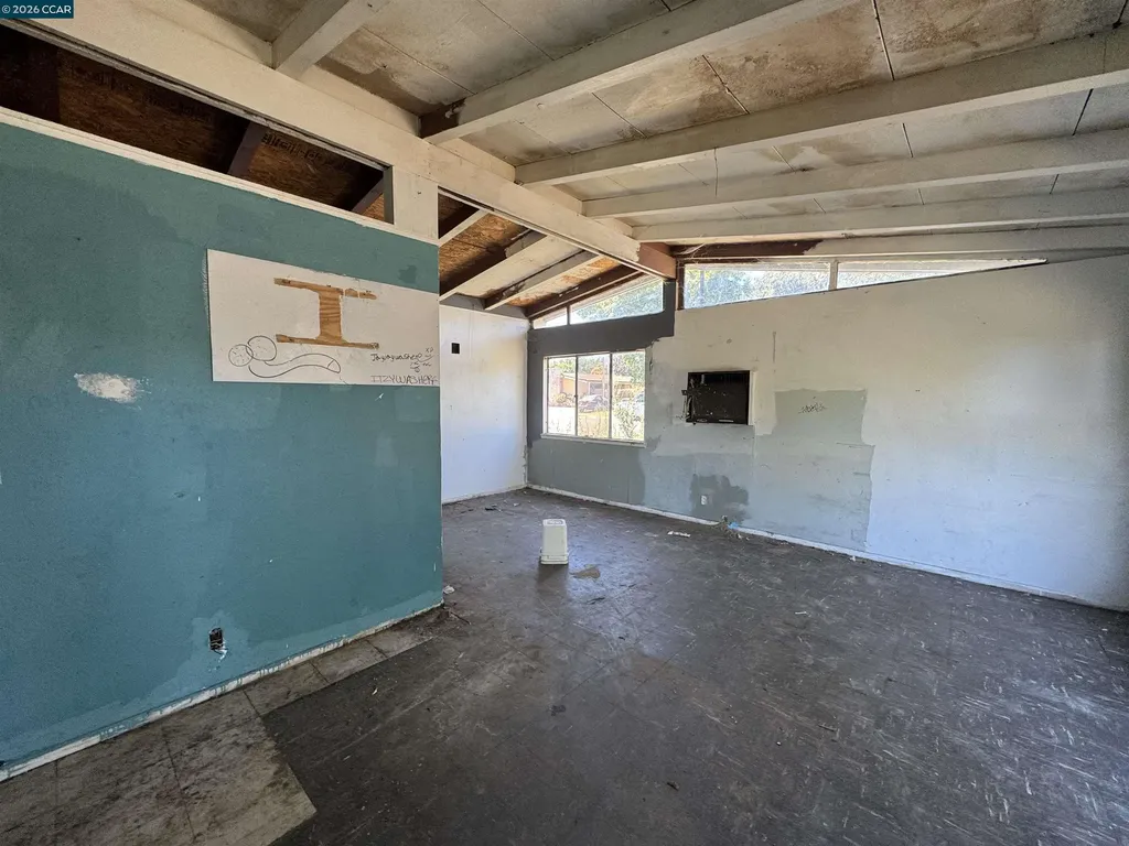 717 Carpino Avenue Pittsburg CA 94565