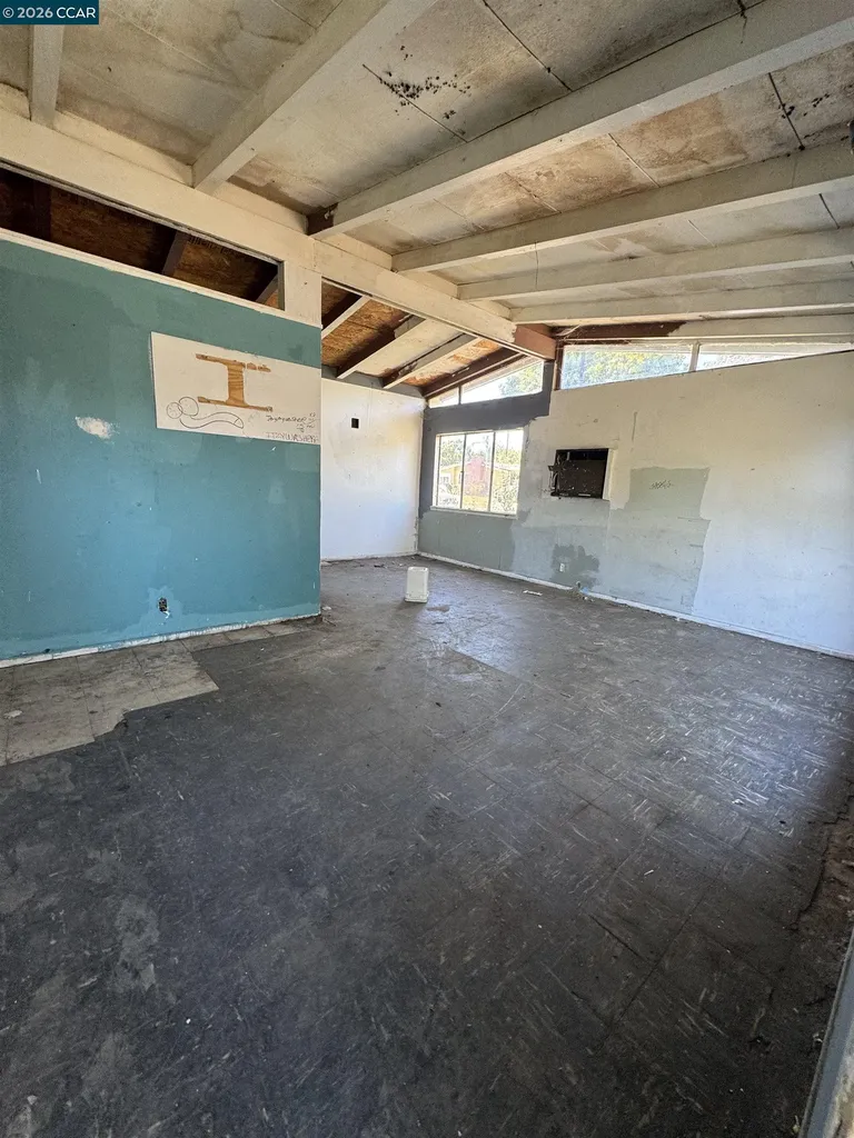 717 Carpino Avenue Pittsburg CA 94565