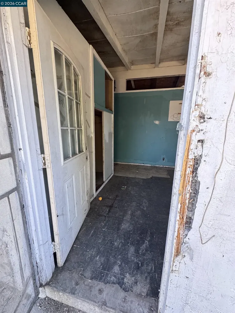 717 Carpino Avenue Pittsburg CA 94565