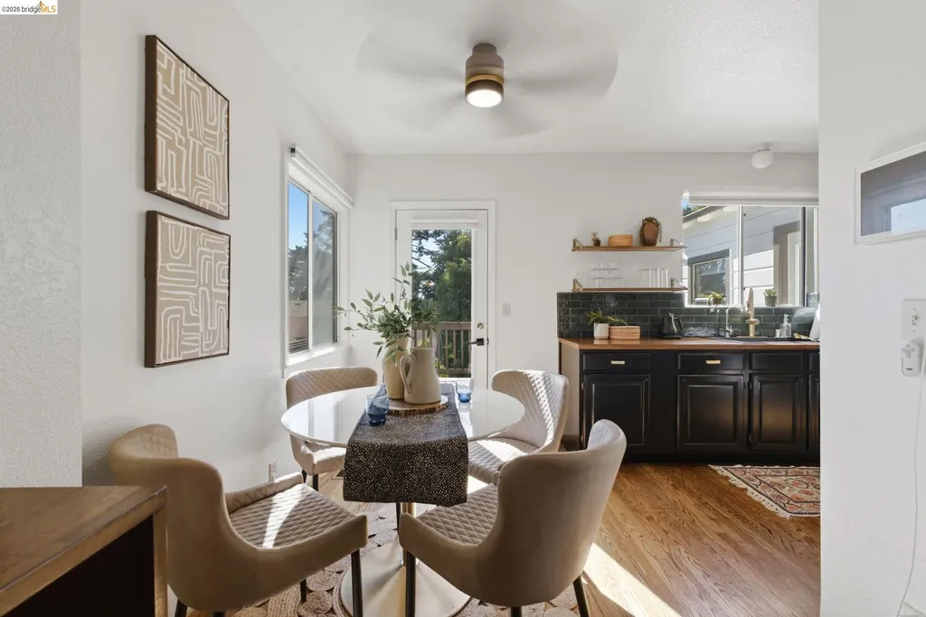 3917 Columbian Drive Oakland CA 94605
