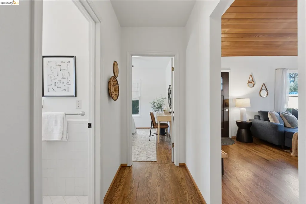3917 Columbian Drive Oakland CA 94605