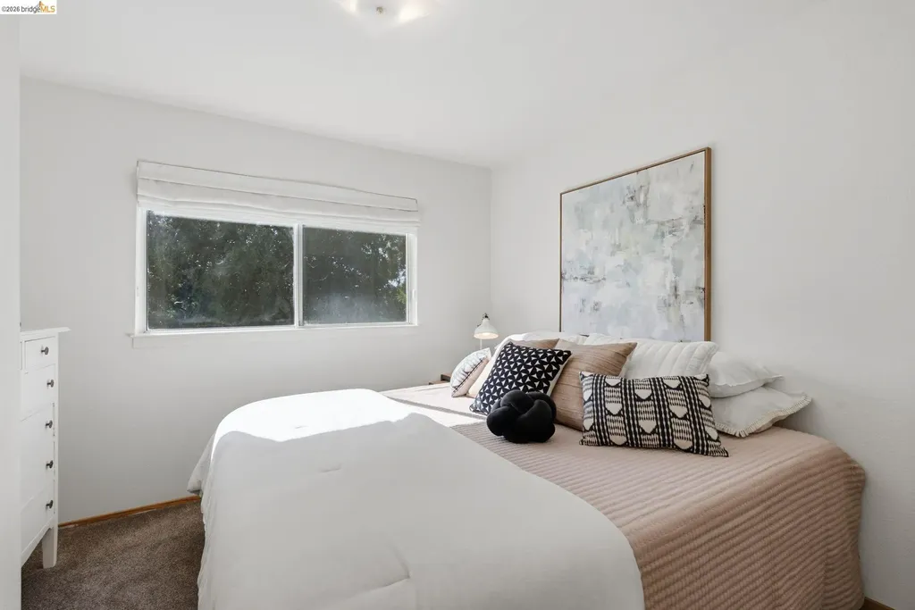 3917 Columbian Drive Oakland CA 94605