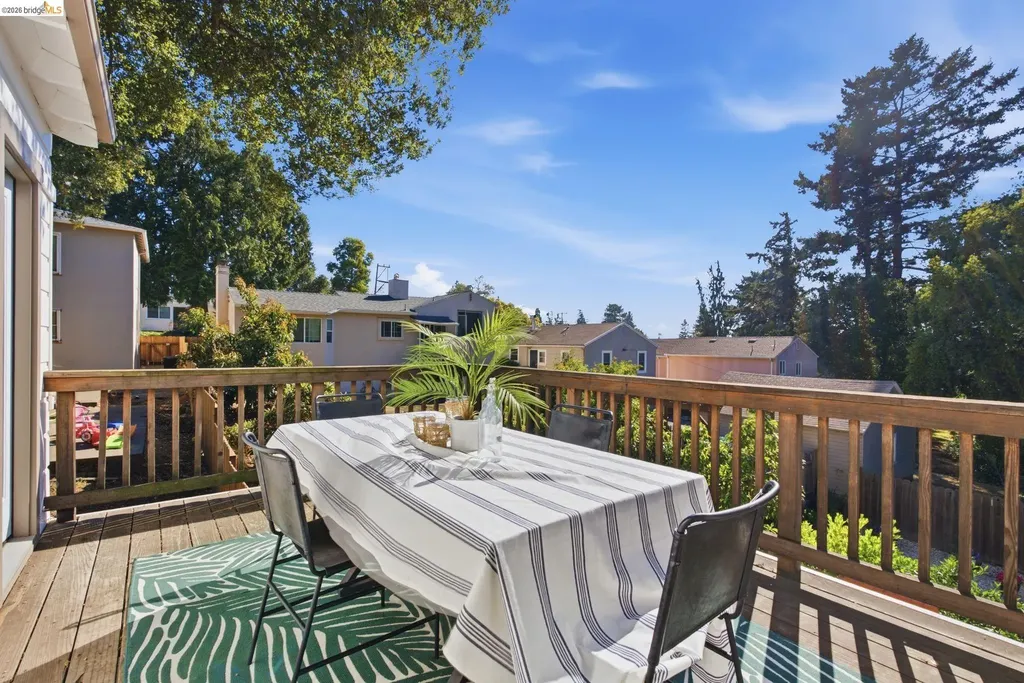3917 Columbian Drive Oakland CA 94605