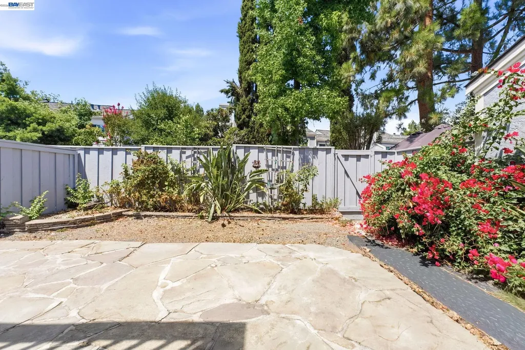 123 Northwood Cmns Livermore CA 94551