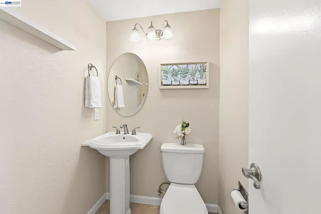 123 Northwood Cmns Livermore CA 94551