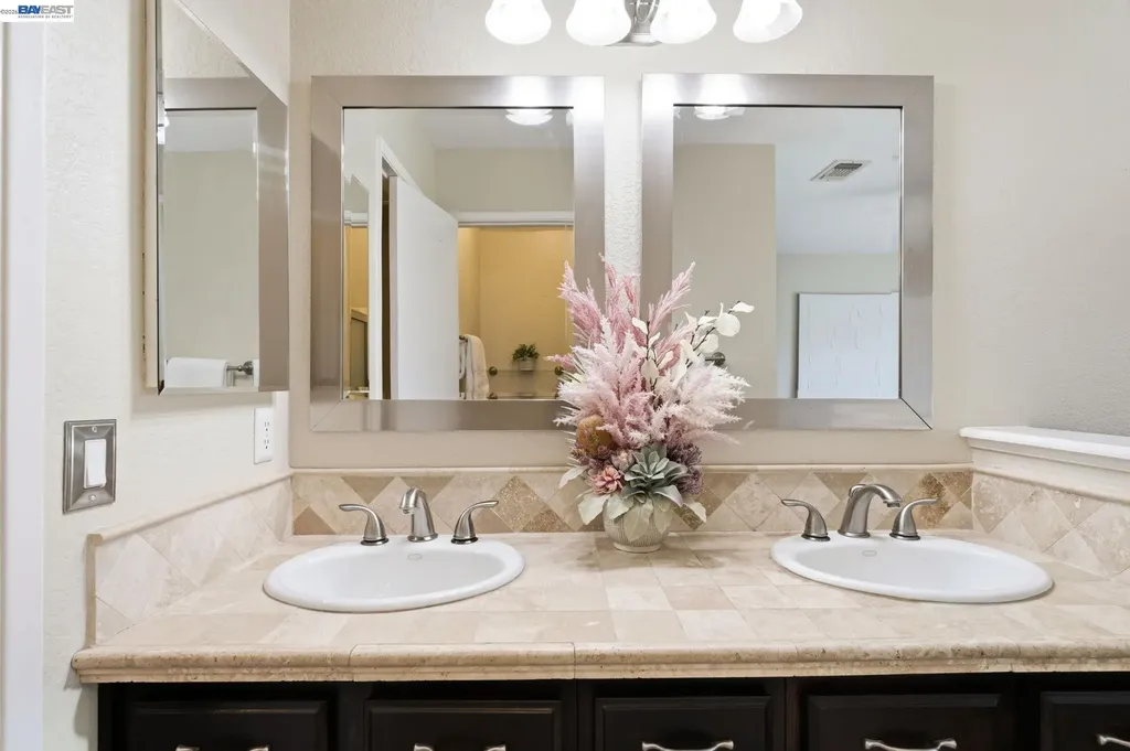 123 Northwood Cmns Livermore CA 94551