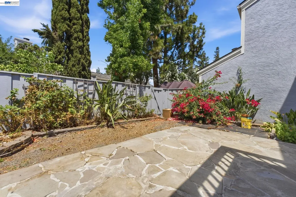 123 Northwood Cmns Livermore CA 94551