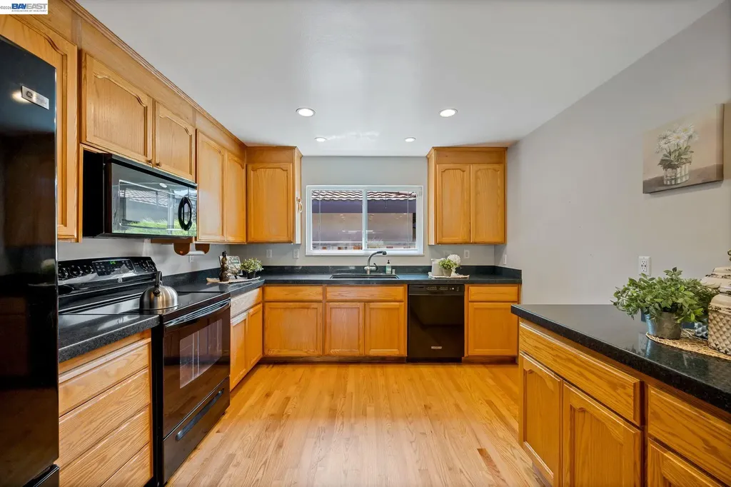 35843 Salvador Court Fremont CA 94536
