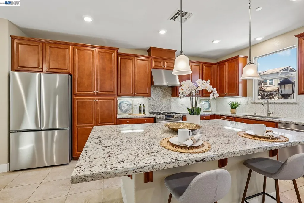 2836 Stringham Way Dublin CA 94568