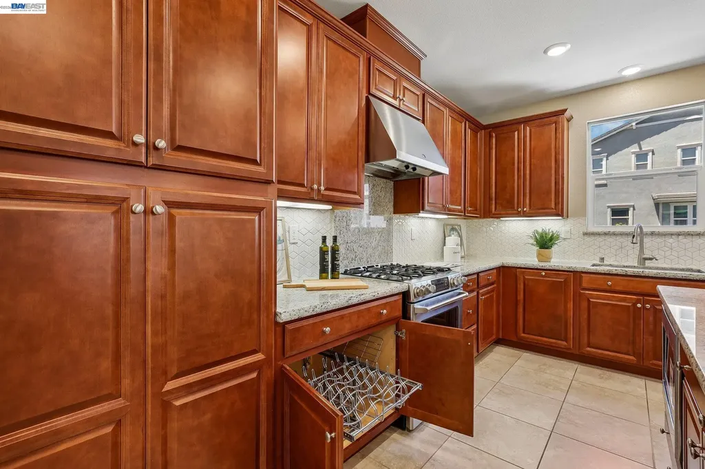 2836 Stringham Way Dublin CA 94568